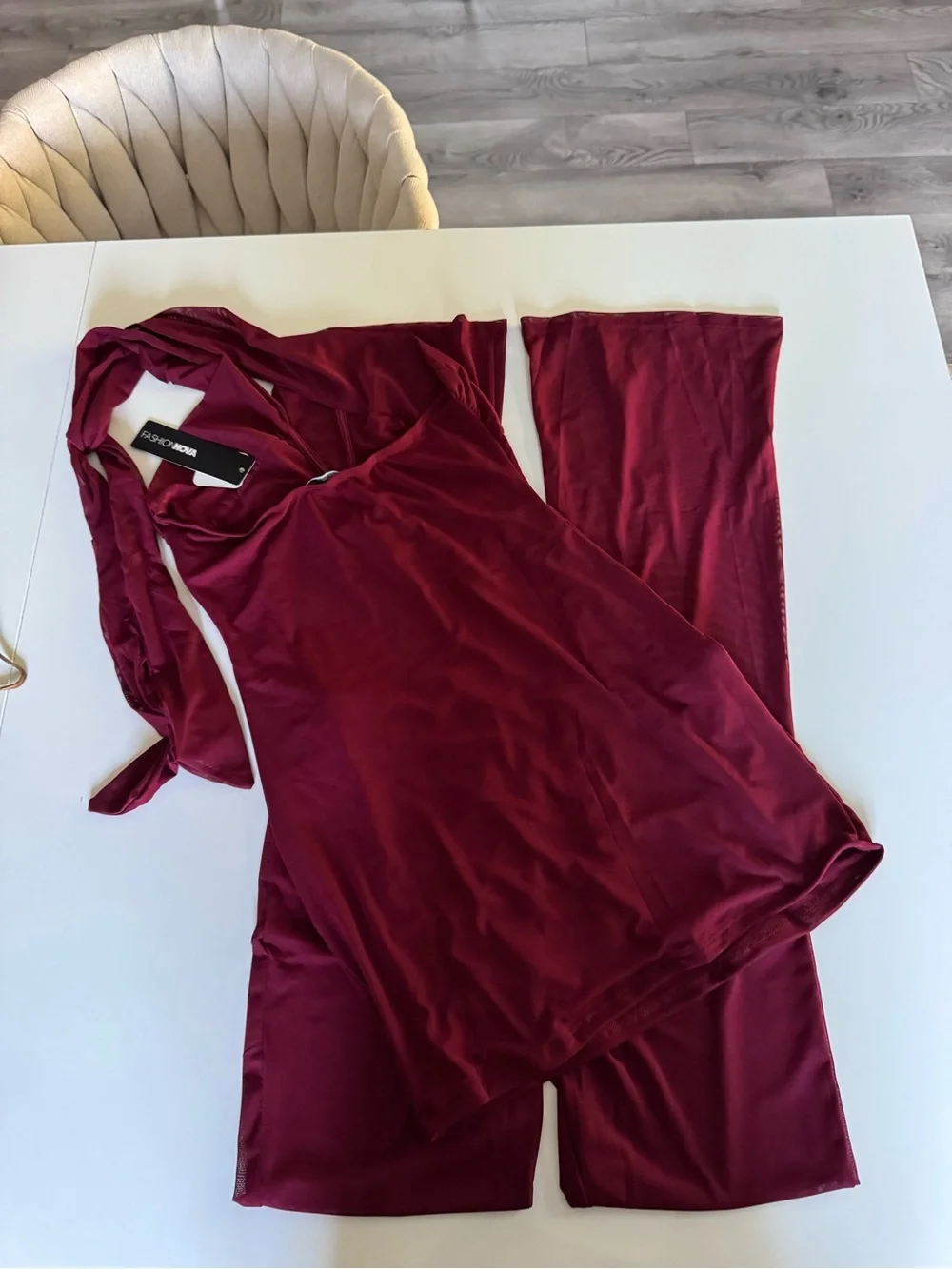 Fashion Nova size medium